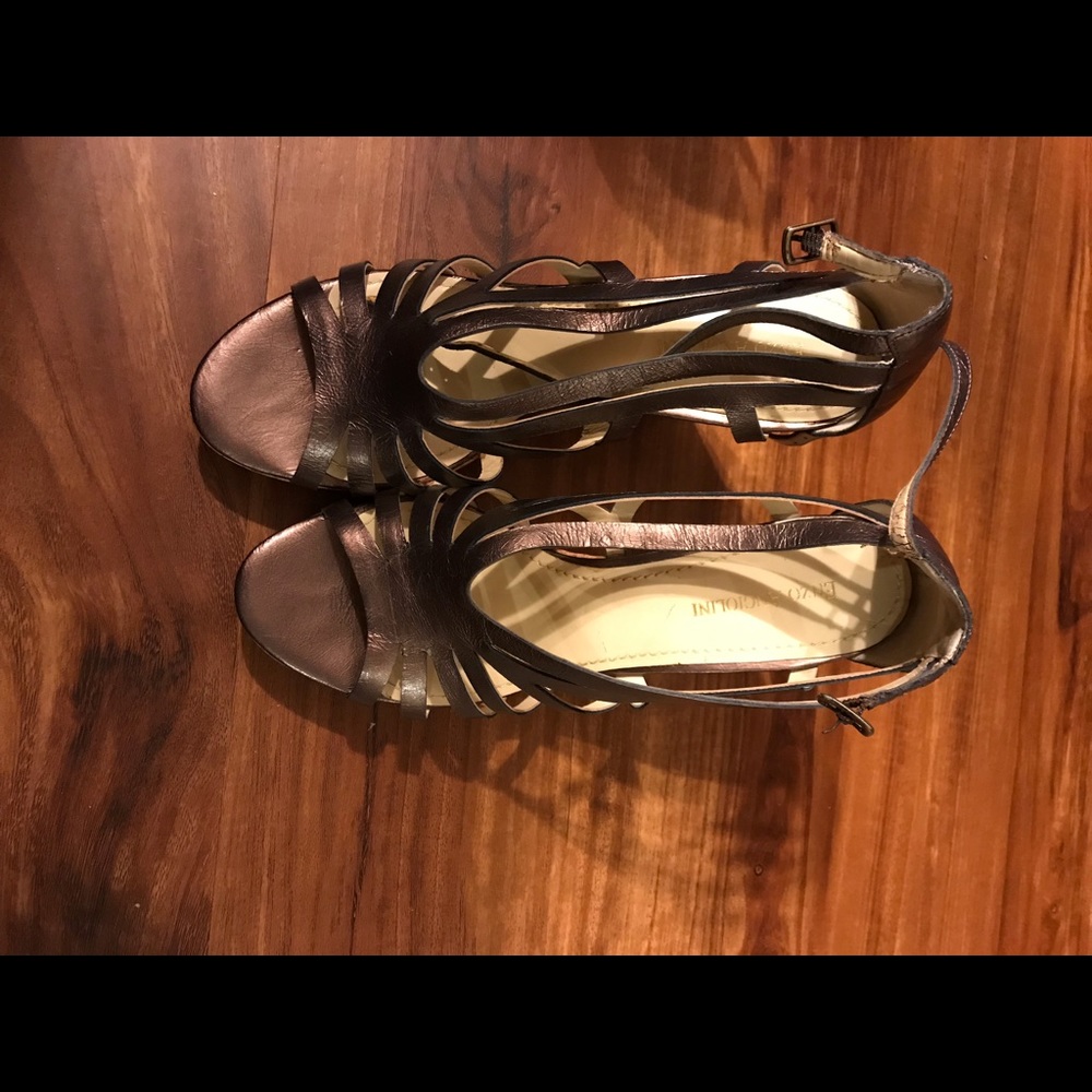 Bronze wedge sandals